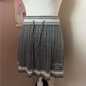 Grey sweater skirt